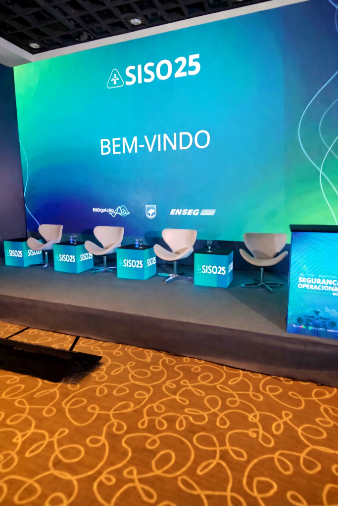 MESA LED ALUGUEL EVENTO - Grupo LED Locações - Aluguel de Painel de LED - SP